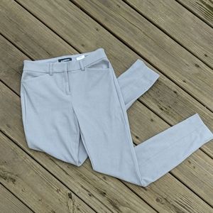 Express Skinny Mid Rise 00R light grey pants.